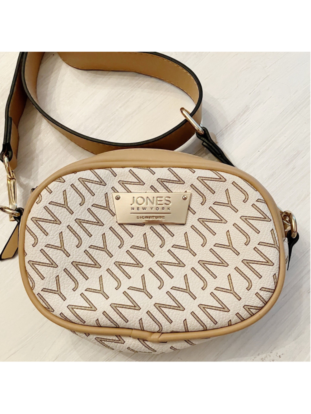 JONES NEW YORK Signature LOGO Oval Crossbody / Waist Belt Bag Bone Tan Adj Strap